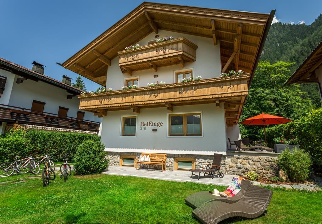 Alpen Appartement Beletage Mayrhofen Esterno foto